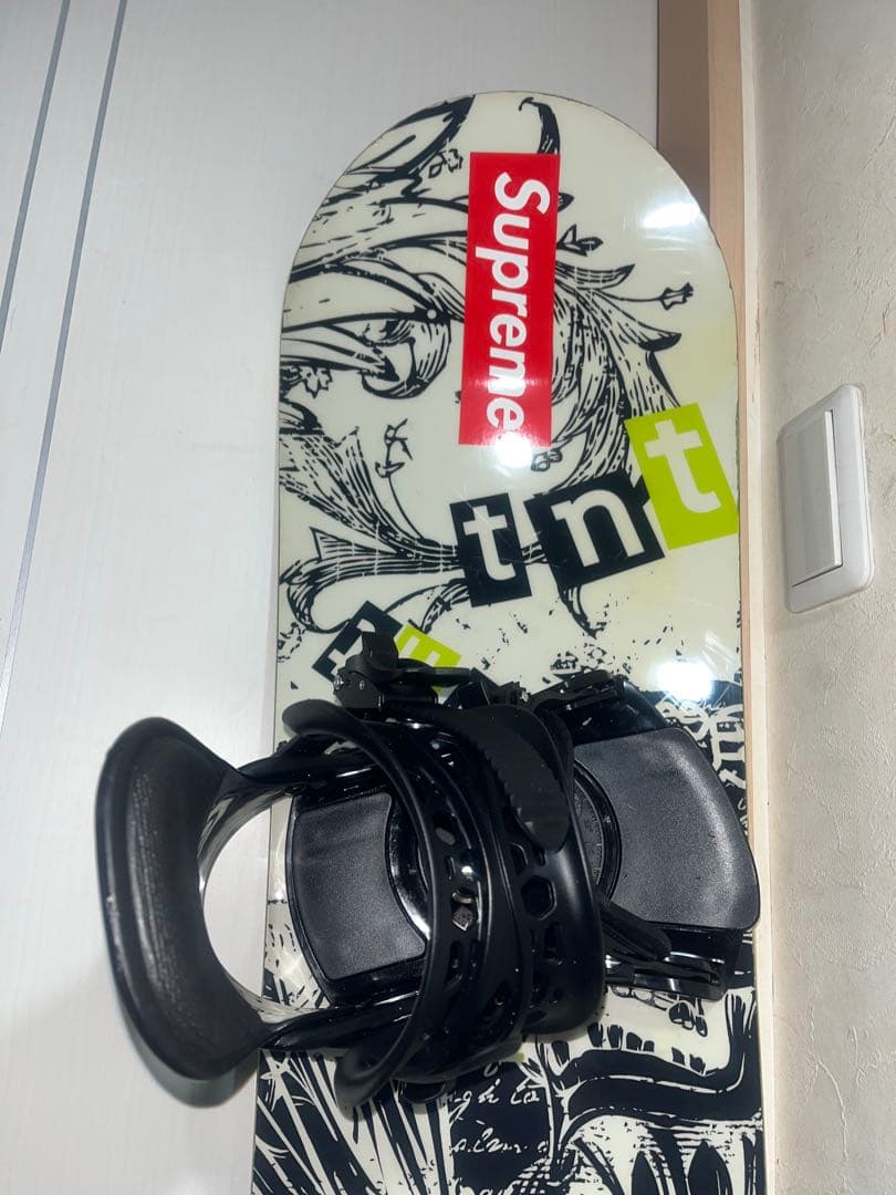 グラトリ最強定番ボードTNT ！FTWO 150cm 新品バインセット