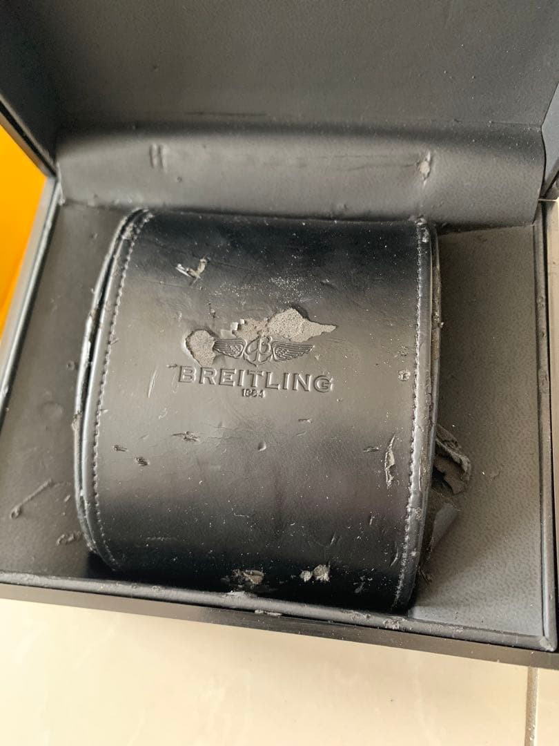 BREITLING A17360スーパーオーシャン デイト自動巻き1500m防水