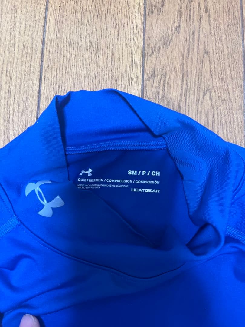 日本体育大学　サッカー部　ユニフォーム　Mサイズ ソックスインナー付き