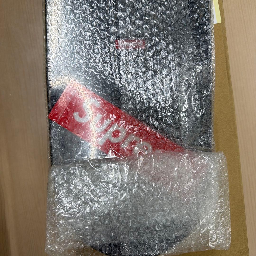 スケートボード supreme Money Logo Skateboard 8.25\" x 32