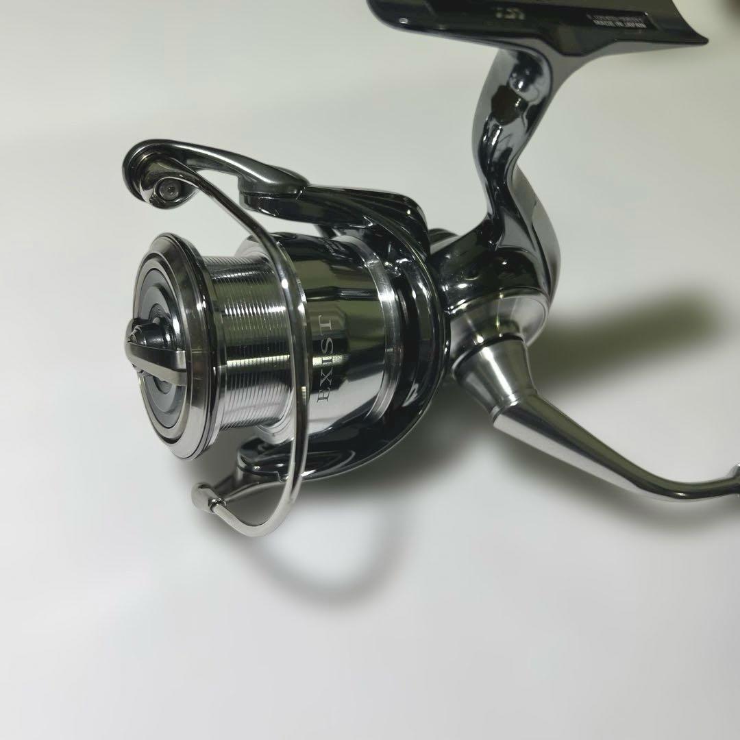 極美品 DAIWA EXIST 22 イグジスト PC LT2500 ダイワ