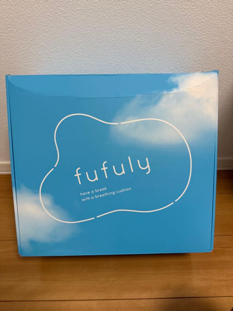 s*a様 今日まで値下げ！！fufuly 雲型クッション 白色