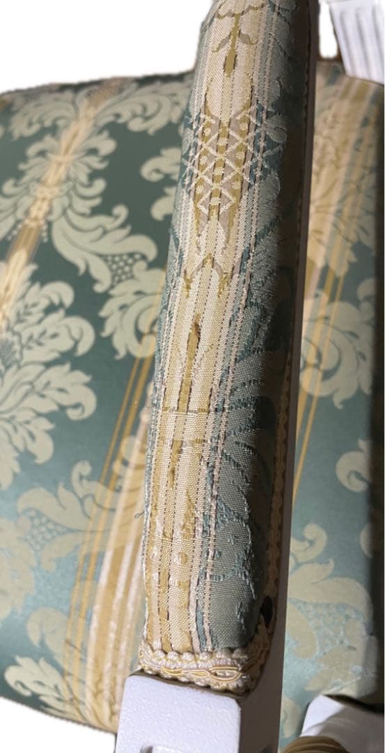 IDC大塚家具 デカペ仕上げ Bianco椅子 緑 アームチェア 一人用