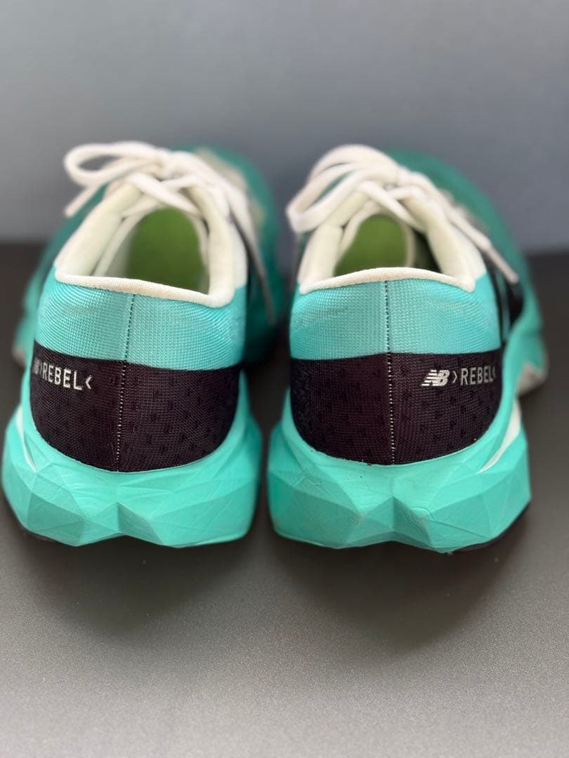 スパイク・シューズ New Balance FuelCell Rebel <No.188>