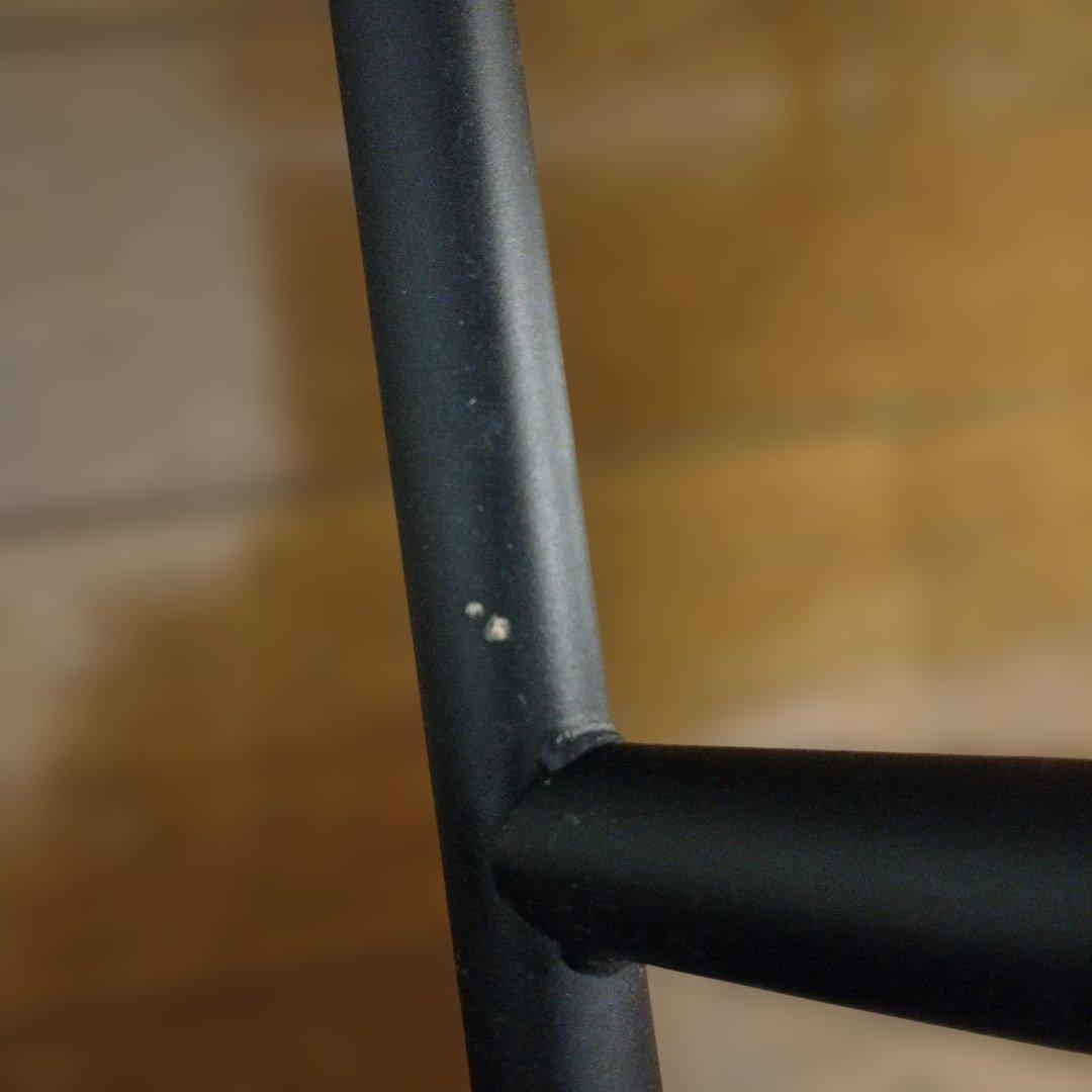 ヴィンテージ風 無段階調整できる昇降式リビングテーブル