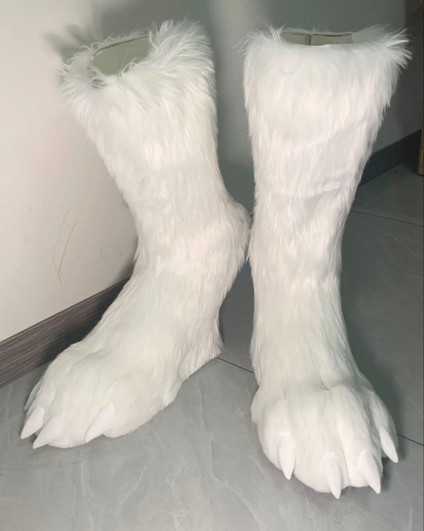 ケモ足　ケモノ足　逆関節デザイン　リアルティ