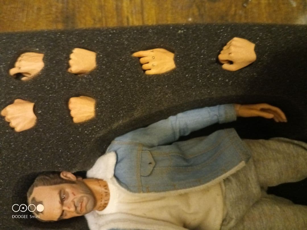 レ*ー様 グランドセフトオート5可動式フィギュア