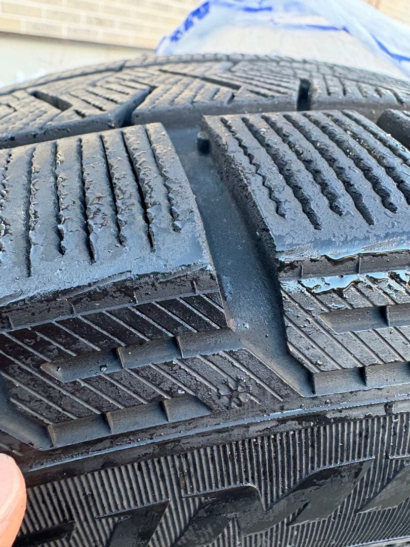 17インチアルミホイール　ベンツ　スタッドレス付き