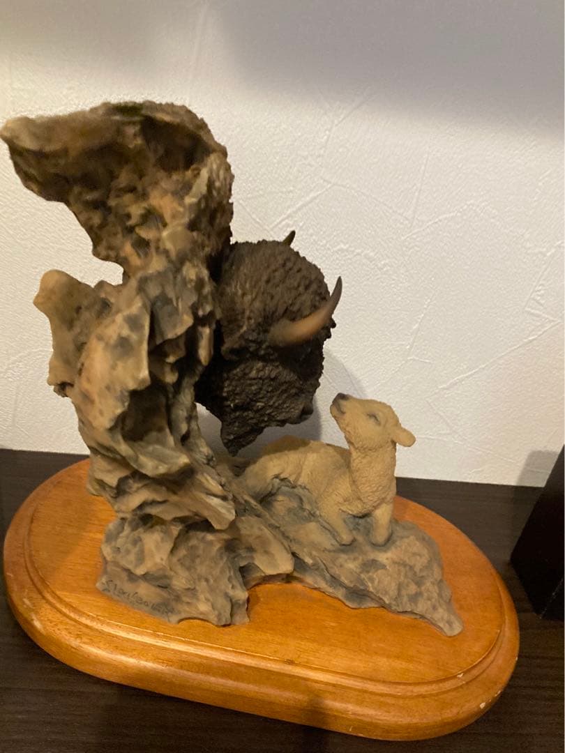 希少　Mill Creek Studio バッファロー　置物　245$