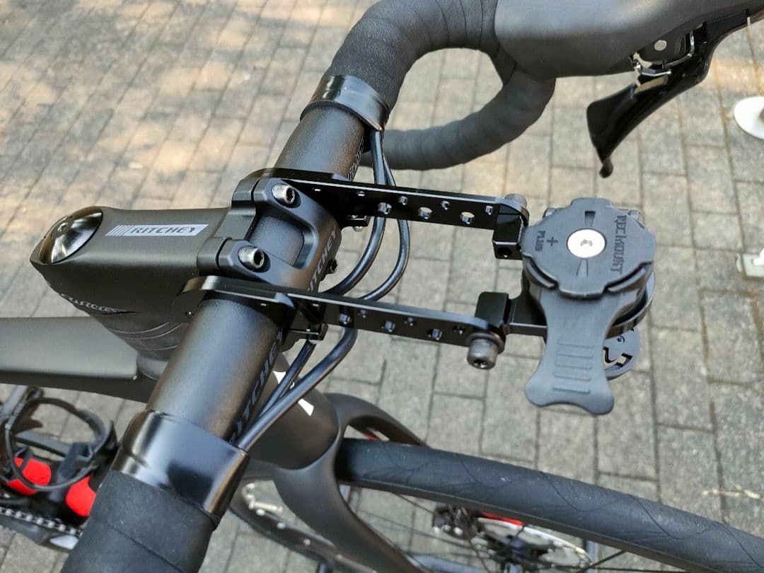 ウィリエール　ガルダdisc　完成車　ロードバイク　カーボンロード