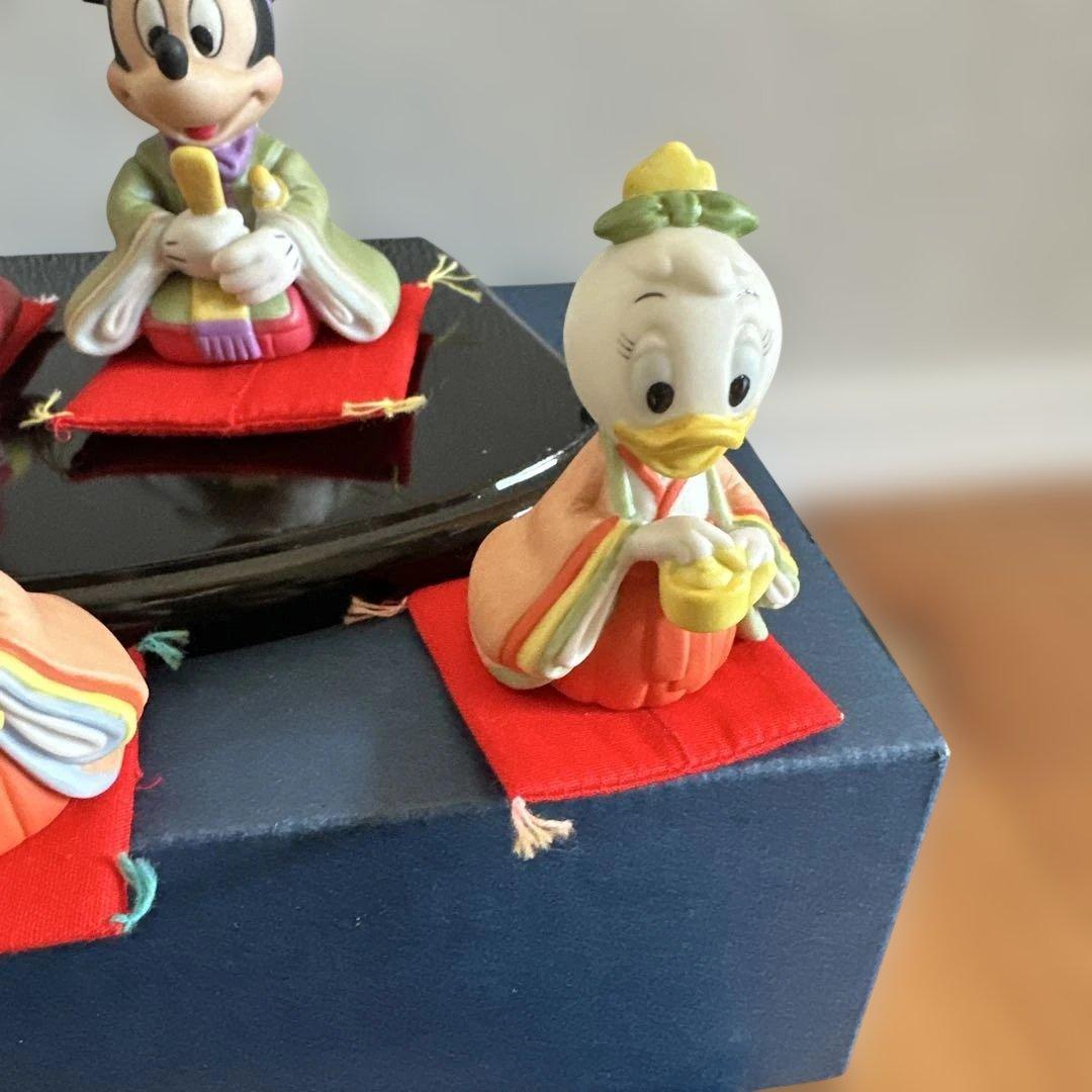 雛人形セット ミッキー ミニー ドナルド デイジー　陶器　お雛様　可愛い