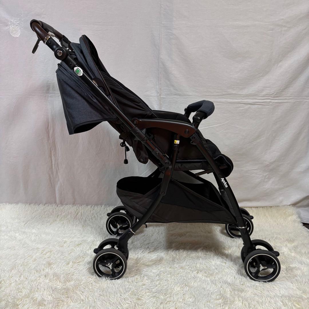 美品　アップリカ ベビーカー ラクーナクッションフリープラス　両体面　2023年