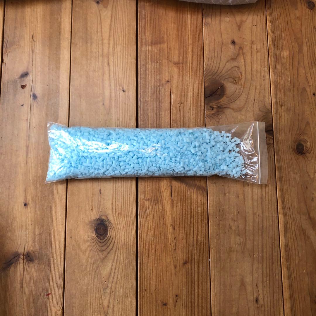 西川　ファインスムーズ　エラストマーパイプ枕　　　　 高さふつう