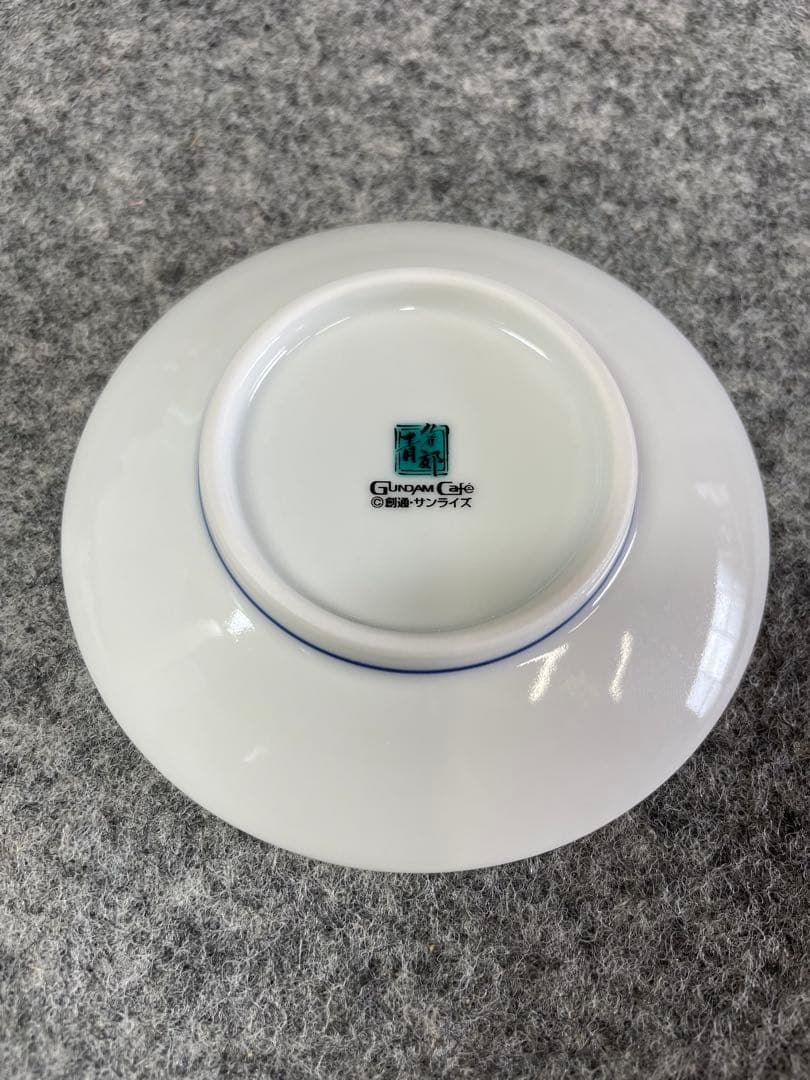ガンダム九谷焼の豆皿7枚セット
