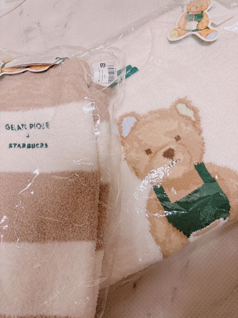GELATO PIQUE + STARBUCKS ルームウェアセット　限定即完売
