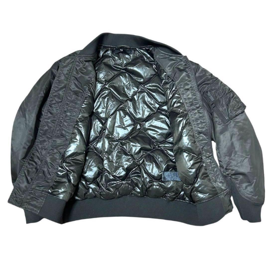 UNIQLO +J ハイブリッドダウン オーバーサイズMA-1