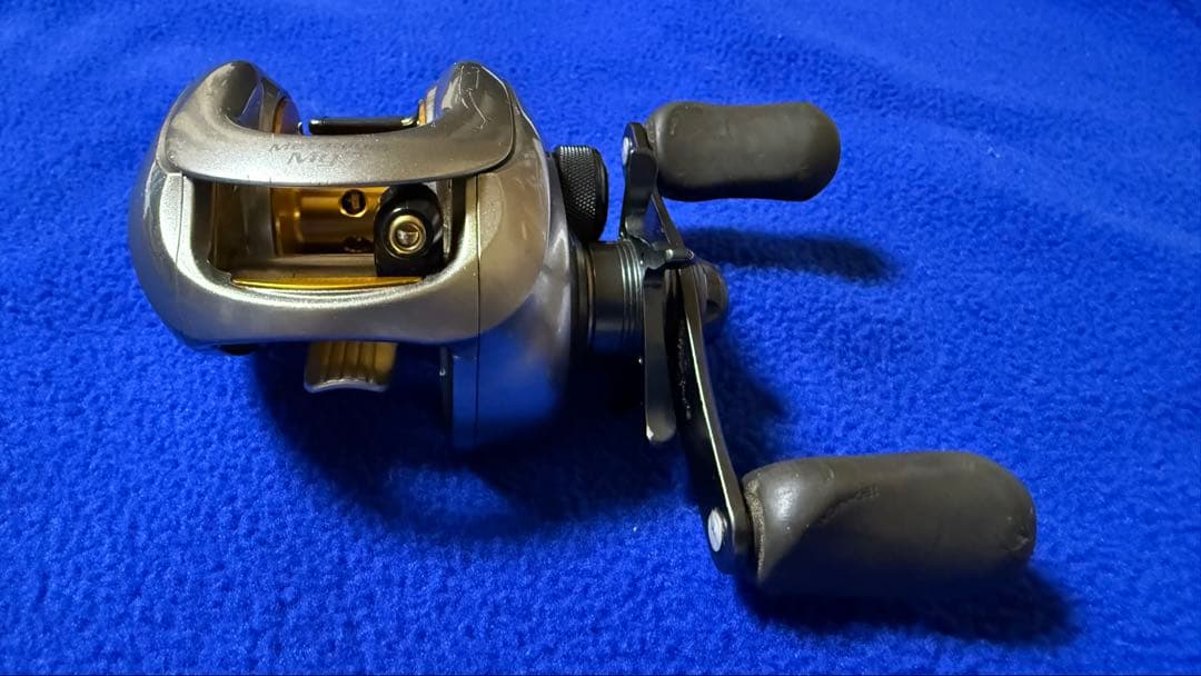 シマノ07 メタニウムMg7 左巻き