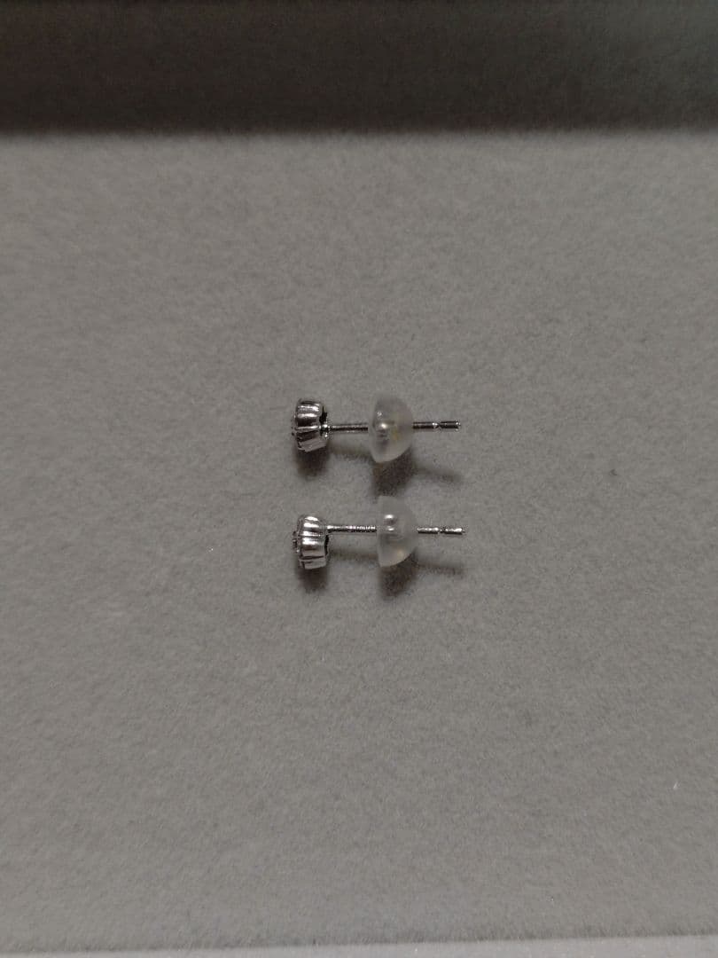 ヴァンドーム青山　プラチナ　ピアス