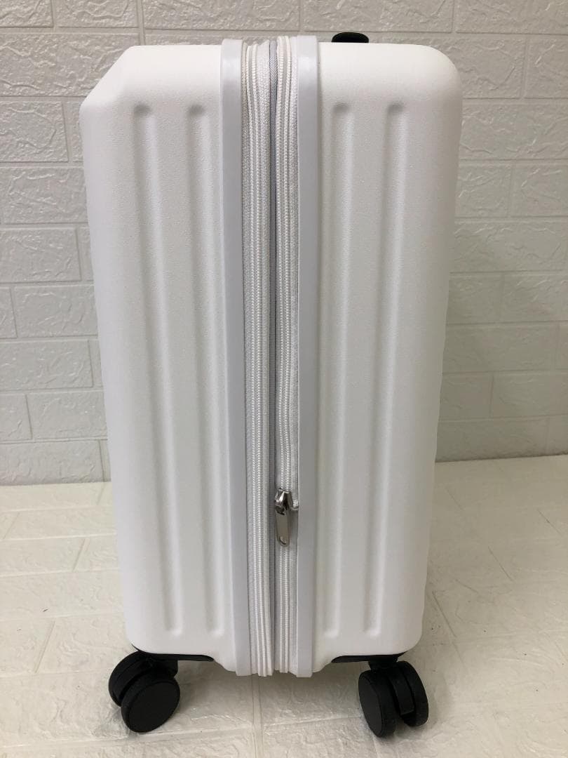 ACE イグザクト 機内持込みサイズ スーツケース（拡張機能付き）ホワイト