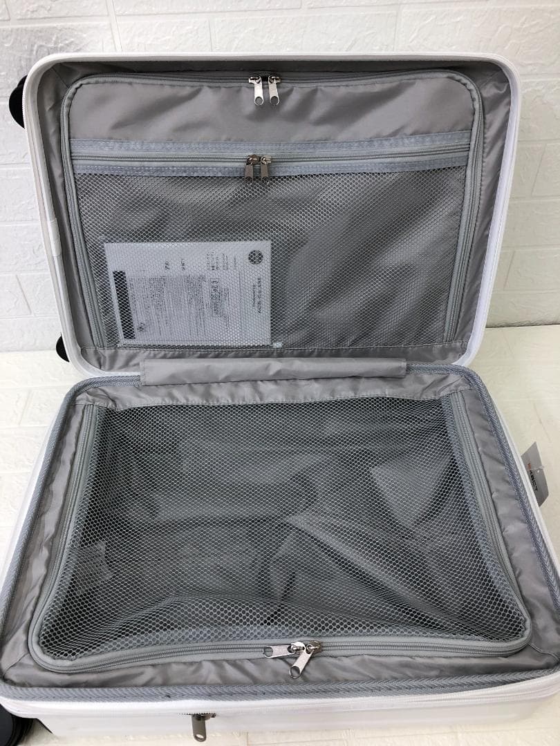 ACE イグザクト 機内持込みサイズ スーツケース（拡張機能付き）ホワイト