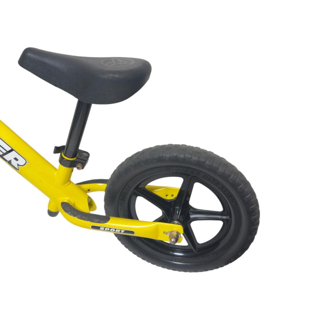 人気　ストライダー　12スポーツ　イエロー