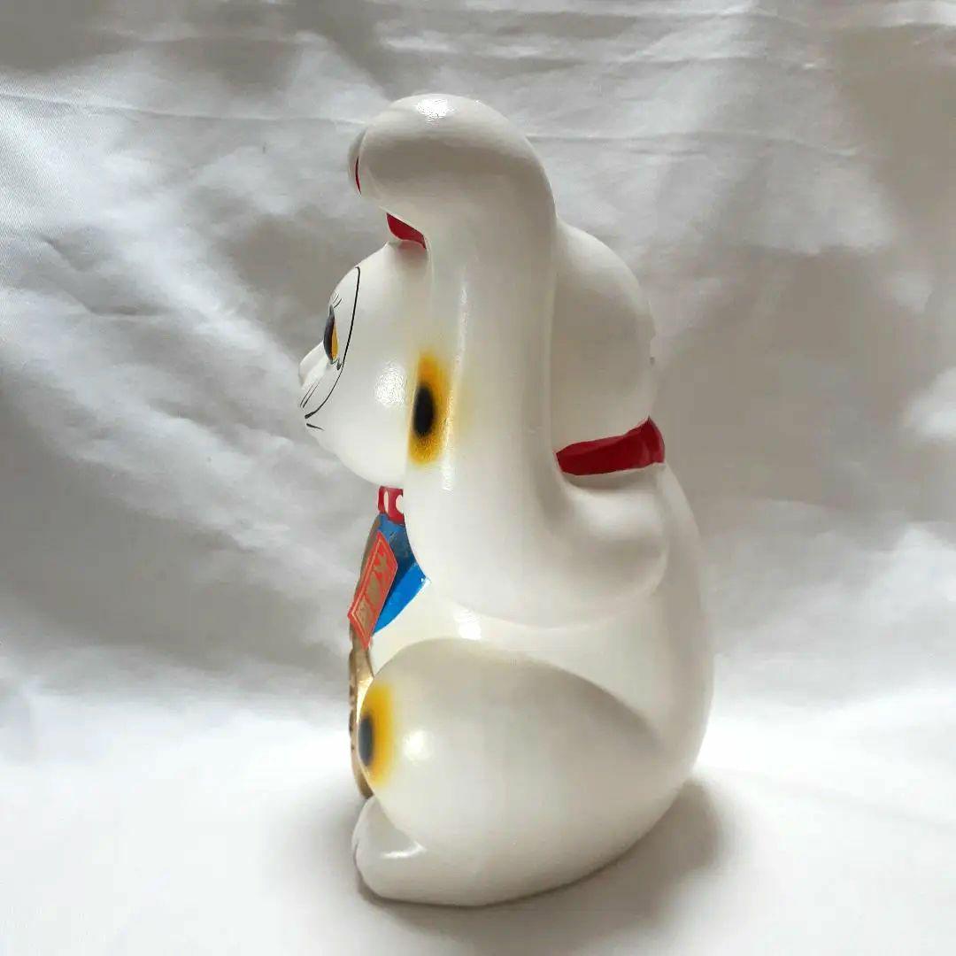 023未使用　 招き猫 両手上げ 昭和レトロ 陶器製 高22cm 商売繁盛・金運