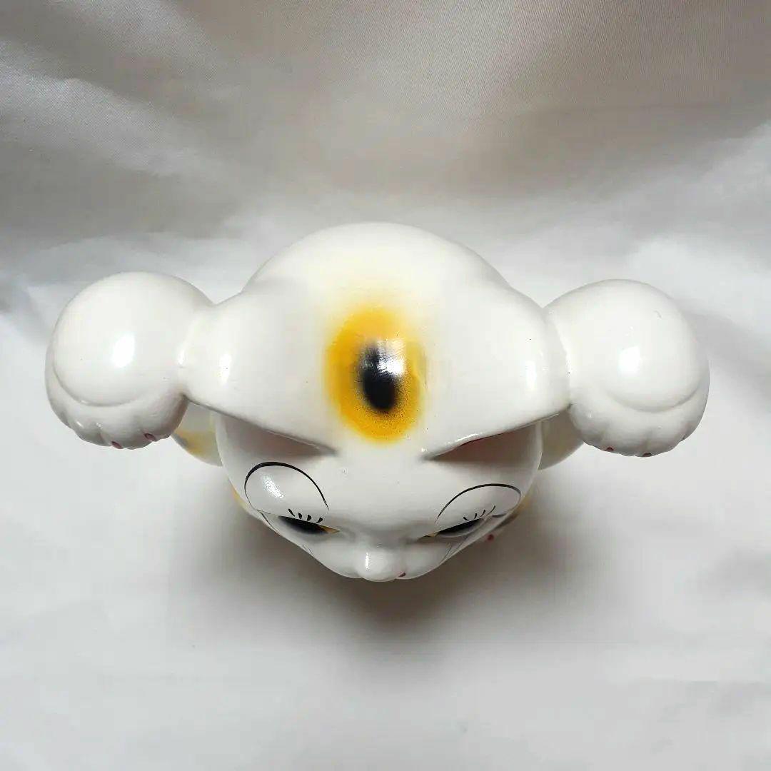 023未使用　 招き猫 両手上げ 昭和レトロ 陶器製 高22cm 商売繁盛・金運