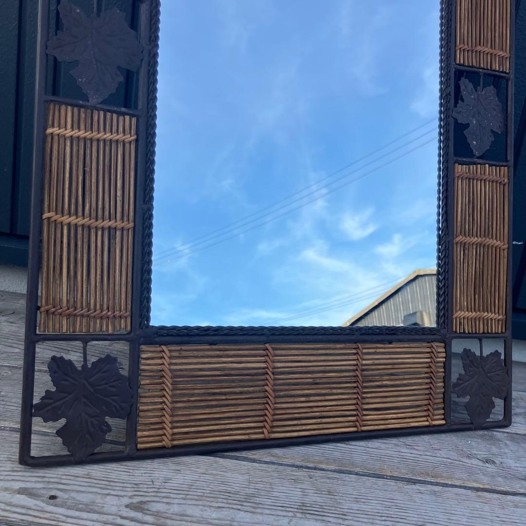 アンティーク アイアンフレーム 葉っぱ柄装飾ミラー 装飾 バンブー 壁掛けミラー