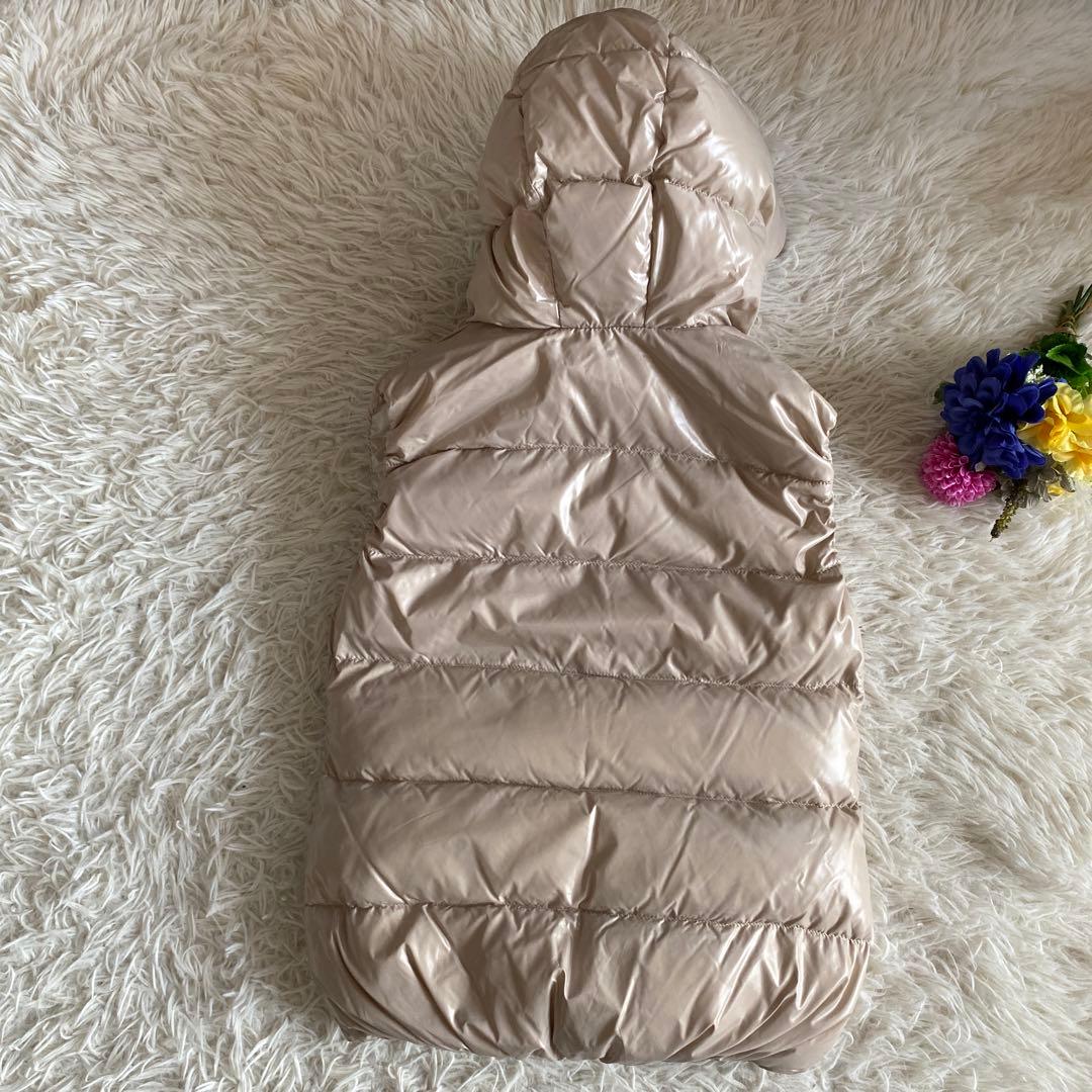 森本珠恵DUVETICA デュベティカ フェべ ダウンベスト