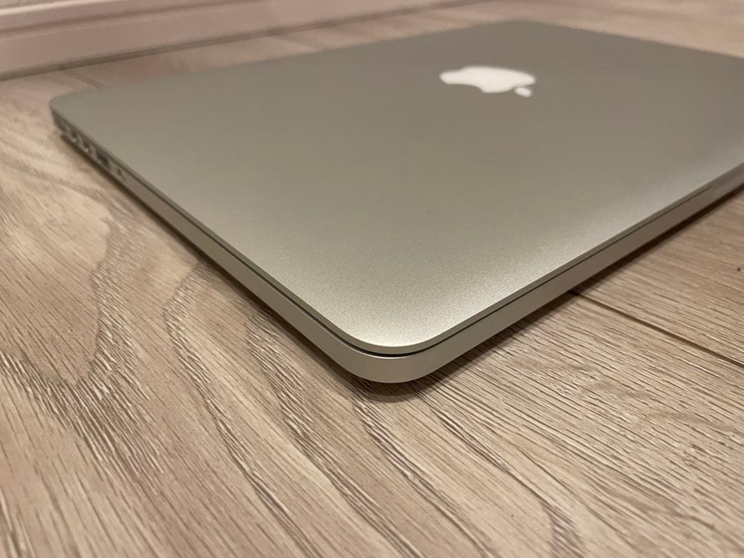(極美品)MacBook Pro Early 2015 充電回数45回