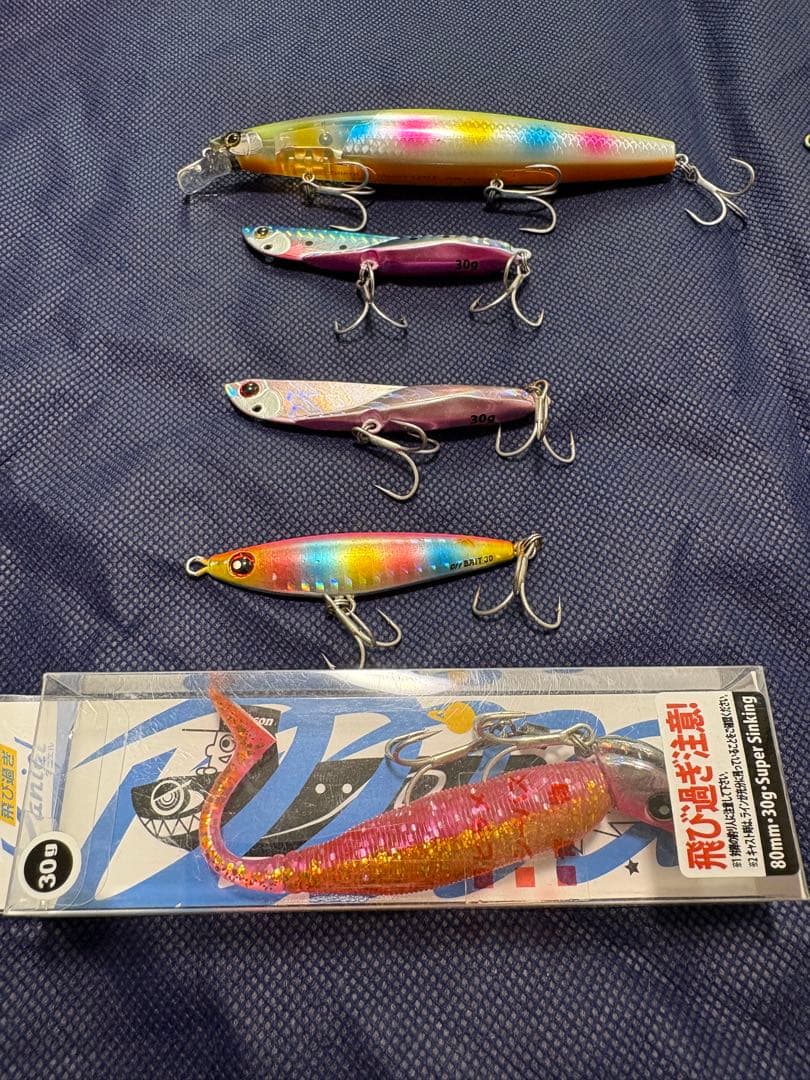 ア*ル様 引退品　メタルジグセット、ルアー他