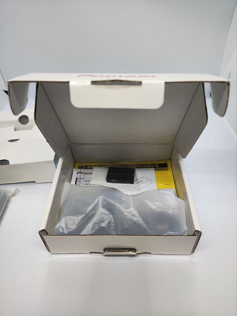 ◆ carrozzeria DCT-WR200D Wi-Fiルーター 未使用品