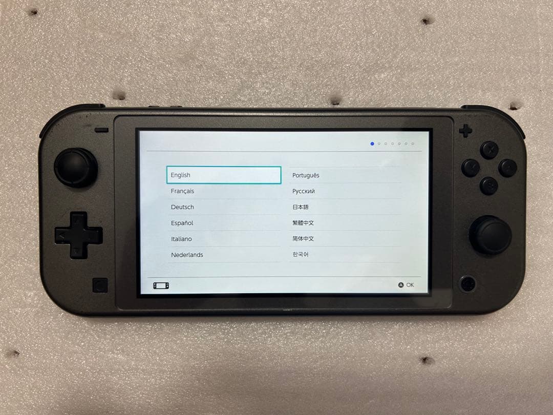 任天堂　Switch Lite ニンテンドー スイッチ ライト