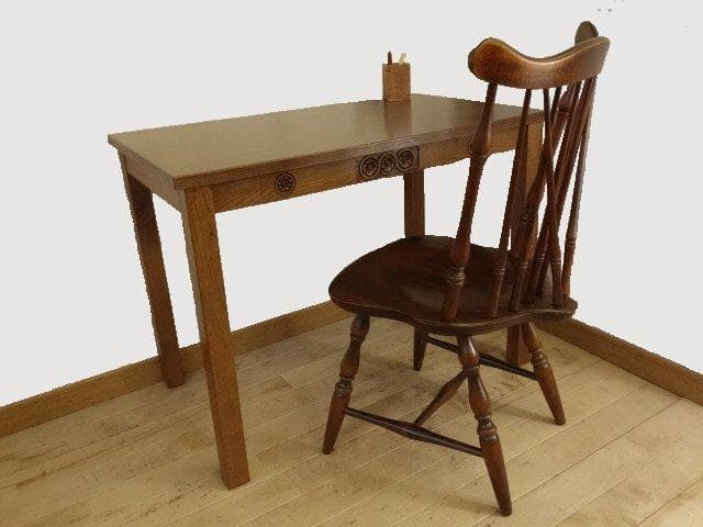 北海道手作り家具　ナラ（楢）材　デスク９００　 引出ＤＵＸ彫刻入　勇峰工芸（新）