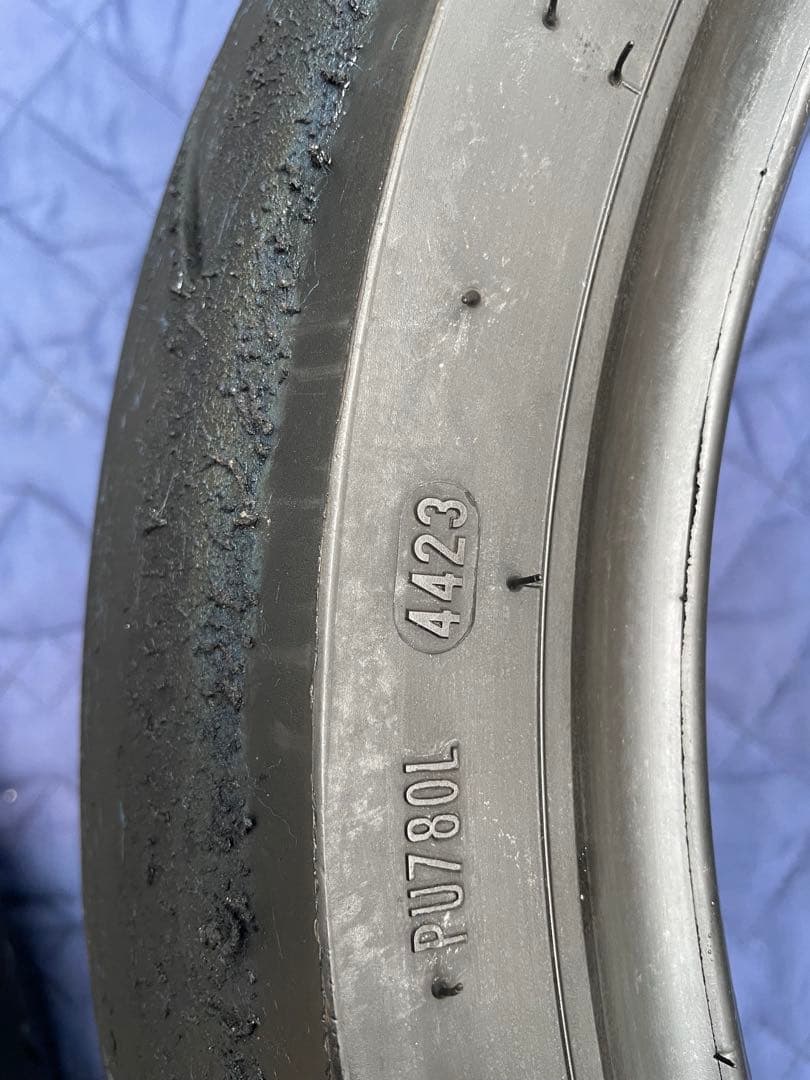 バリ溝！ピレリーディアブロロッソⅣ 前後セット