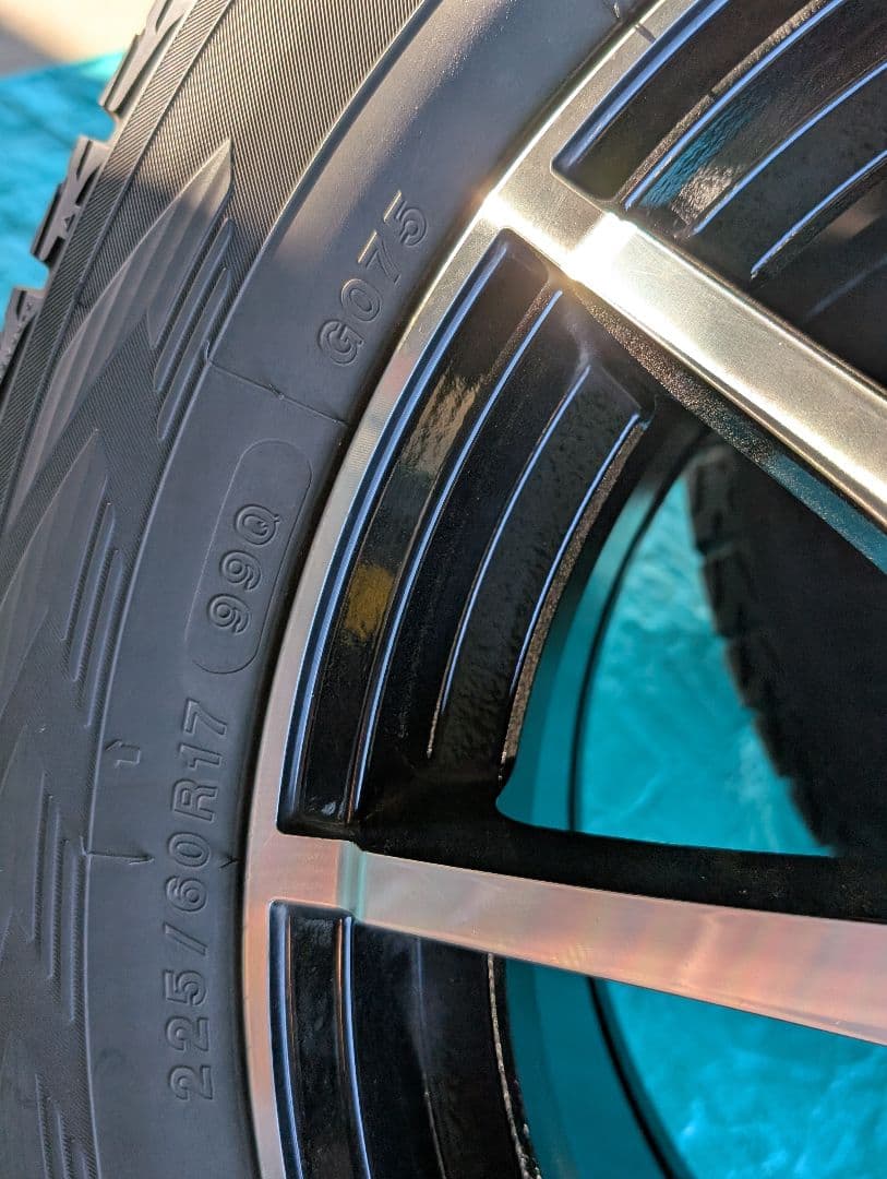 ice GUARD 225/60R17 スタッドレスタイヤ（ホイールセット）