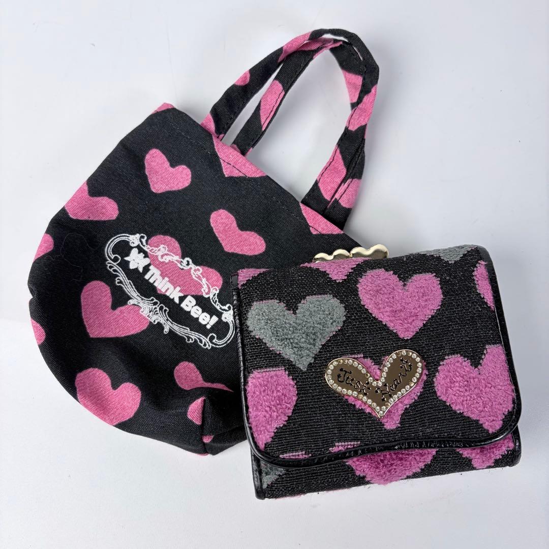 【未使用級】　Think BeeシンクビーPUNCHパンチがま口三折財布ハート