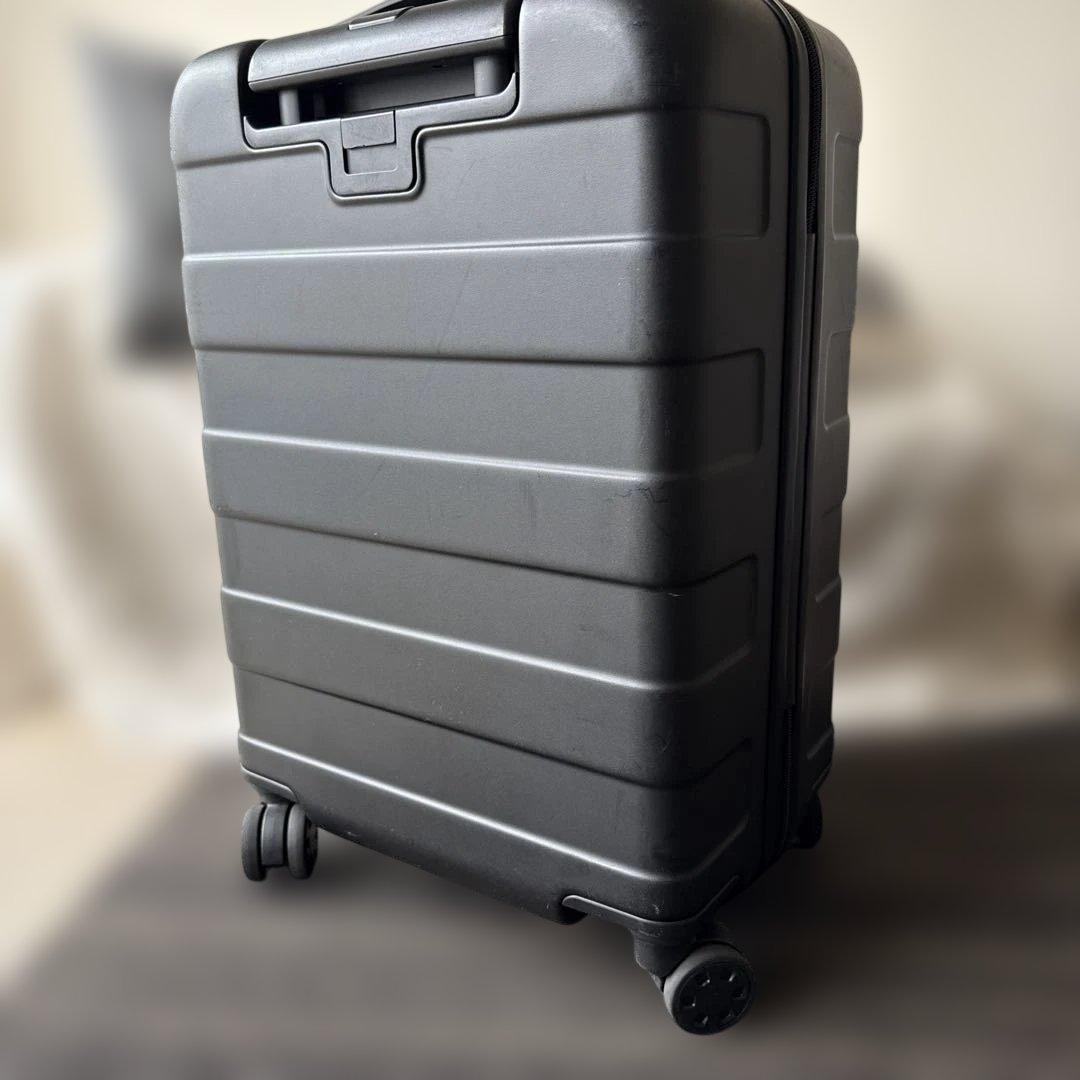 無印良品　スーツケース　キャスターケース　ハード　ブラック　36リットル