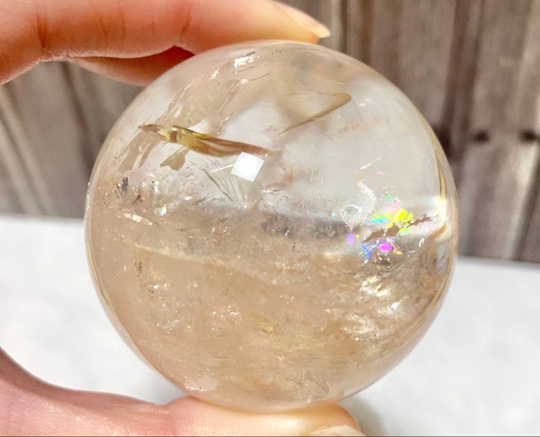 ピンククォーツ（ピンクアゼツライト）スフィア 台座付き