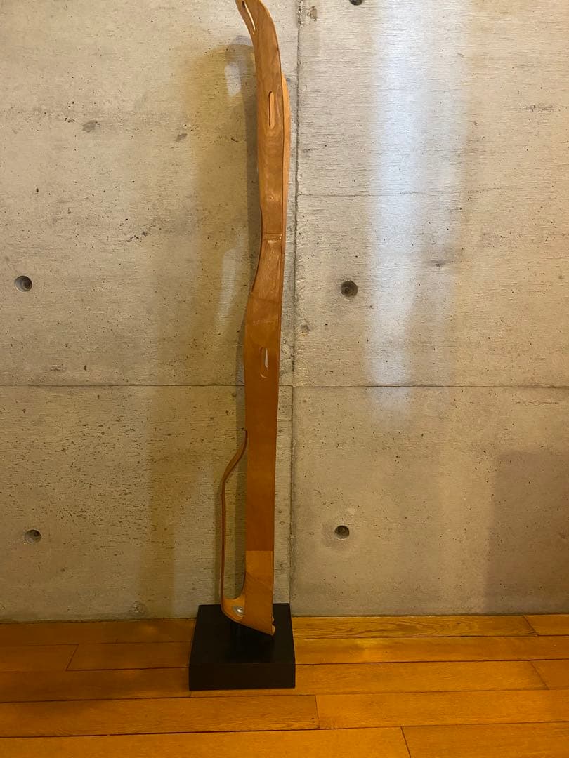 チャールズ&レイ・イームズ/レッグスプリント