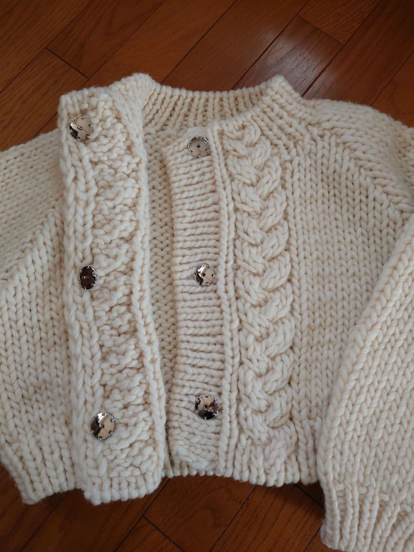 Porter des boutons　ポルテデブトン　手編みニットカーディガン
