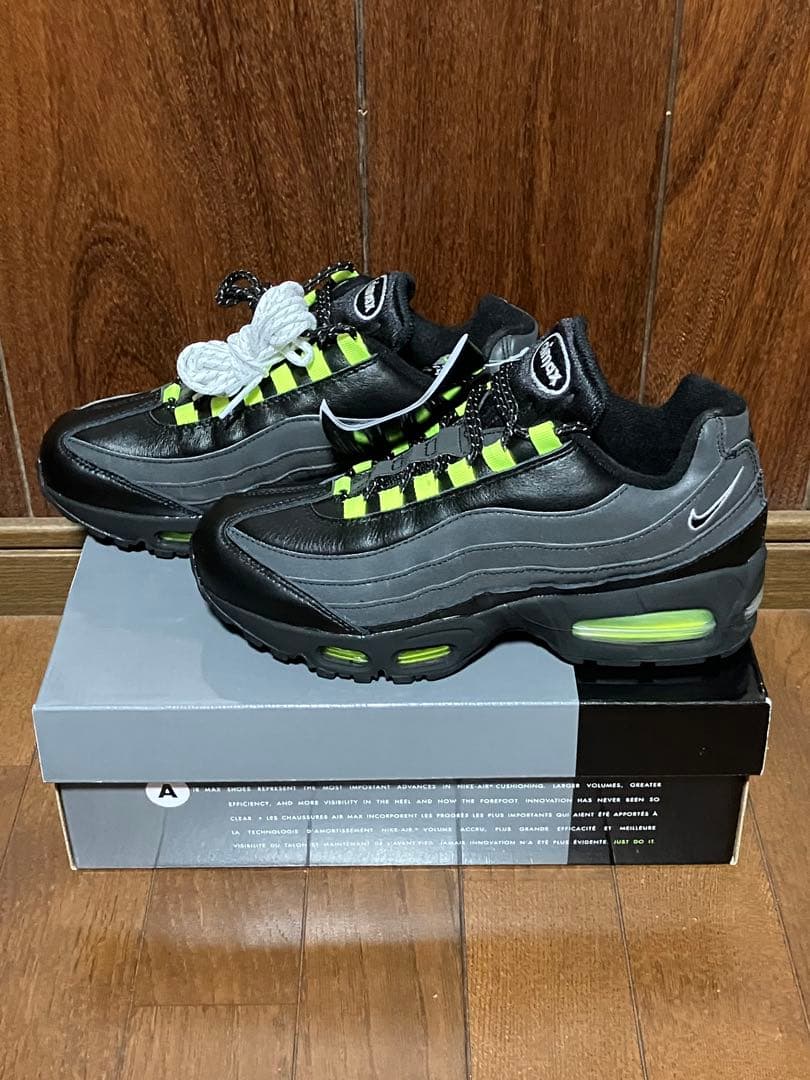 ナイキ　エアマックス95 原宿　24.5