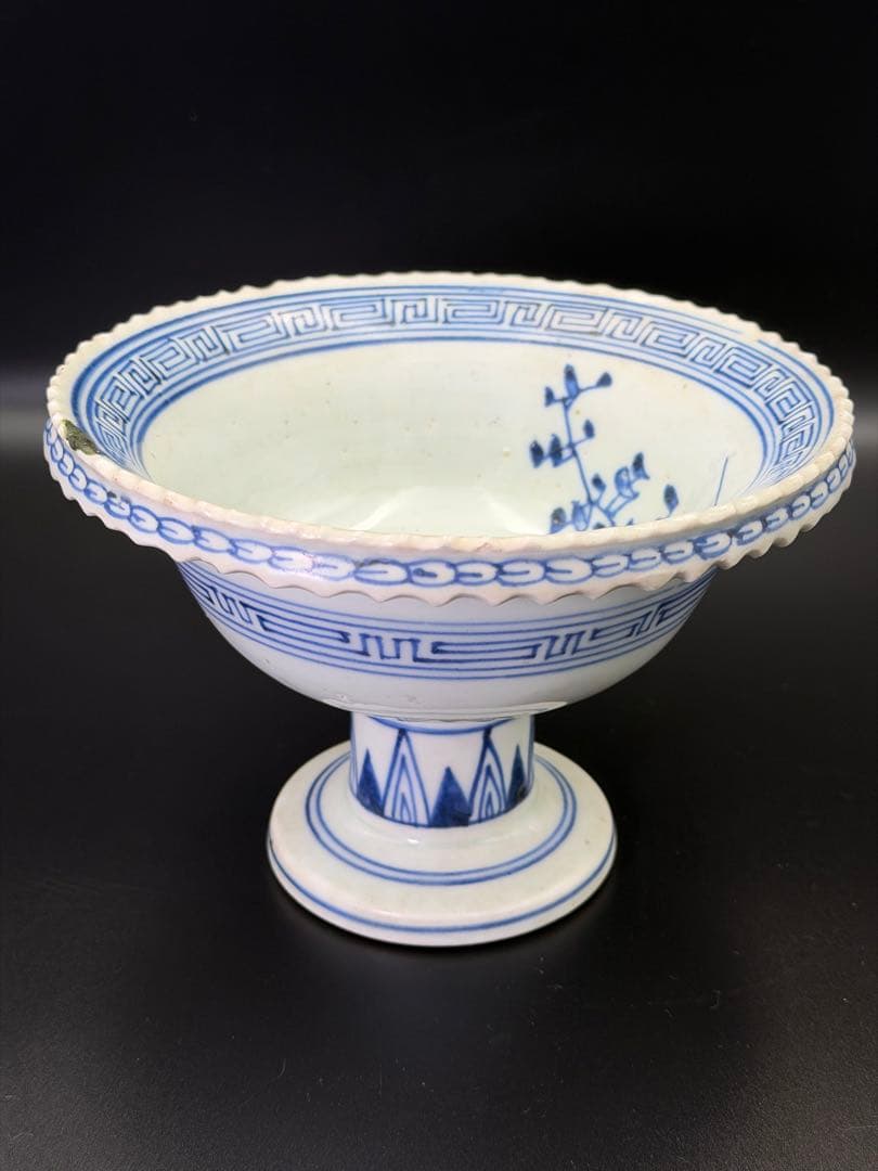 古伊万里 江戸後期 染付 高杯 菓子鉢 鳥文 金継ぎ有 径17cm 時代物