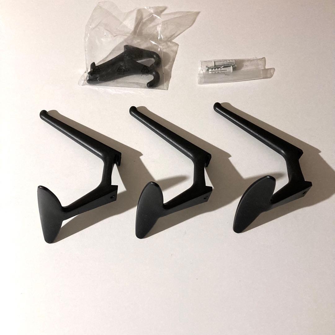 カルテル ブラック　黒　モダン　ハンガーラック コートラック　ミッドセンチュリー