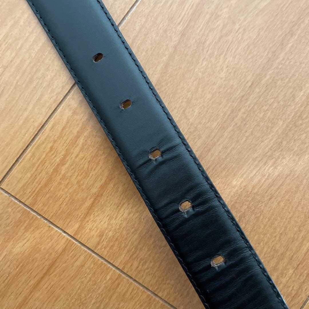 LOUIS VUITTON ブラックレザー ベルト　エピ