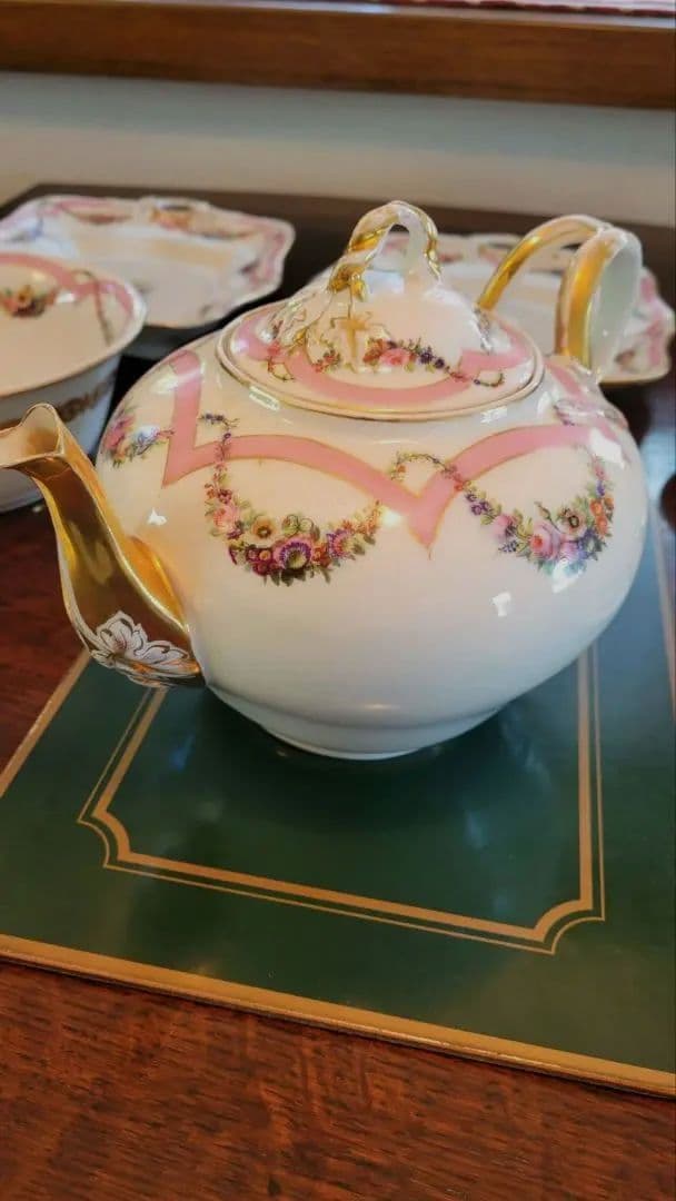 フランスパリ窯、ティーセット