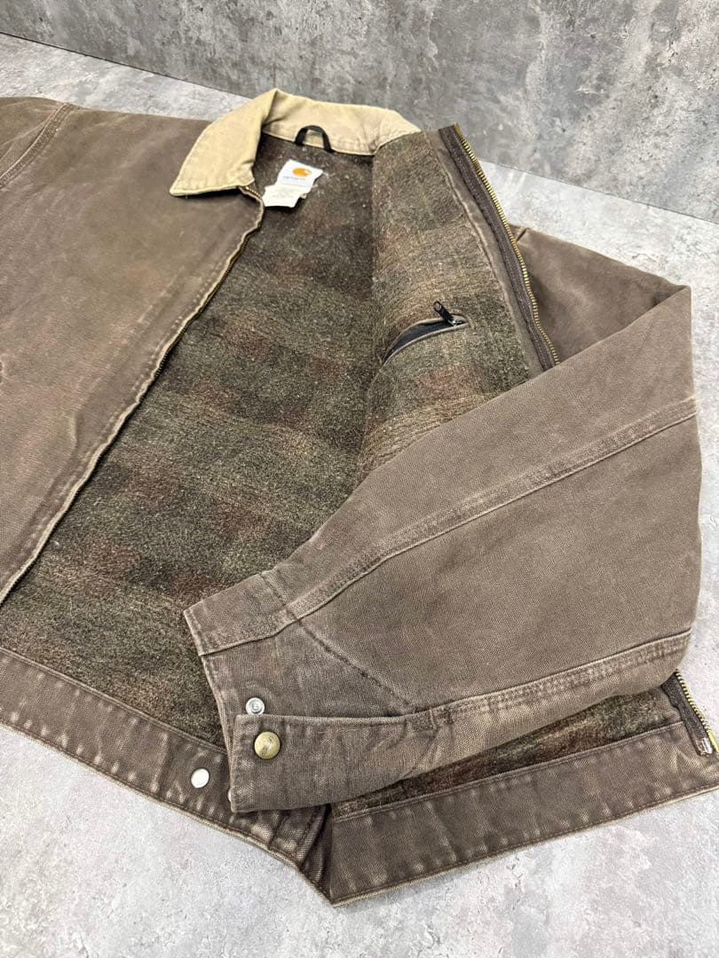 カーハートデトロイトジャケット　J97 TMB