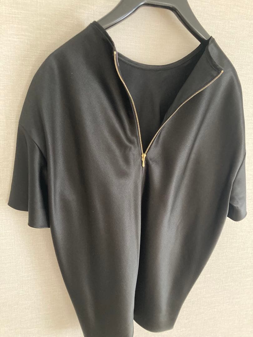 【美品】ドゥロワーシルクブラウス