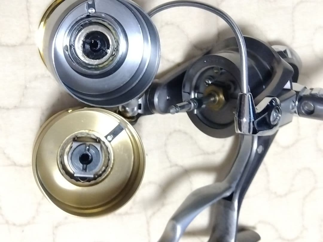 値下げ　ダイワ　07 トライソSHOCK　替えスプールインパルト　2500LBD