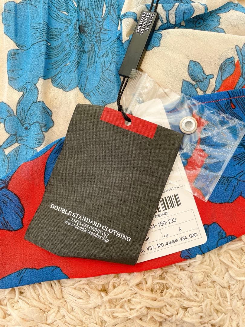 【新品タグ付き✨】北川景子さん着用　ダブスタ　フラワープリントシフォンブラウス